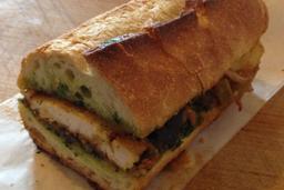Pesto Chicken Sub 12"