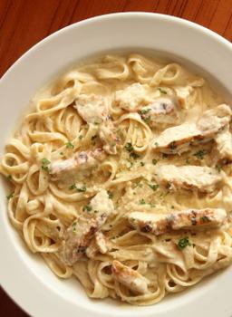 Mama's Alfredo